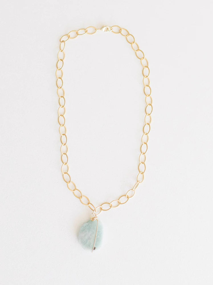 Scout - Bright Gold Necklace by Leslie Curtis – give.